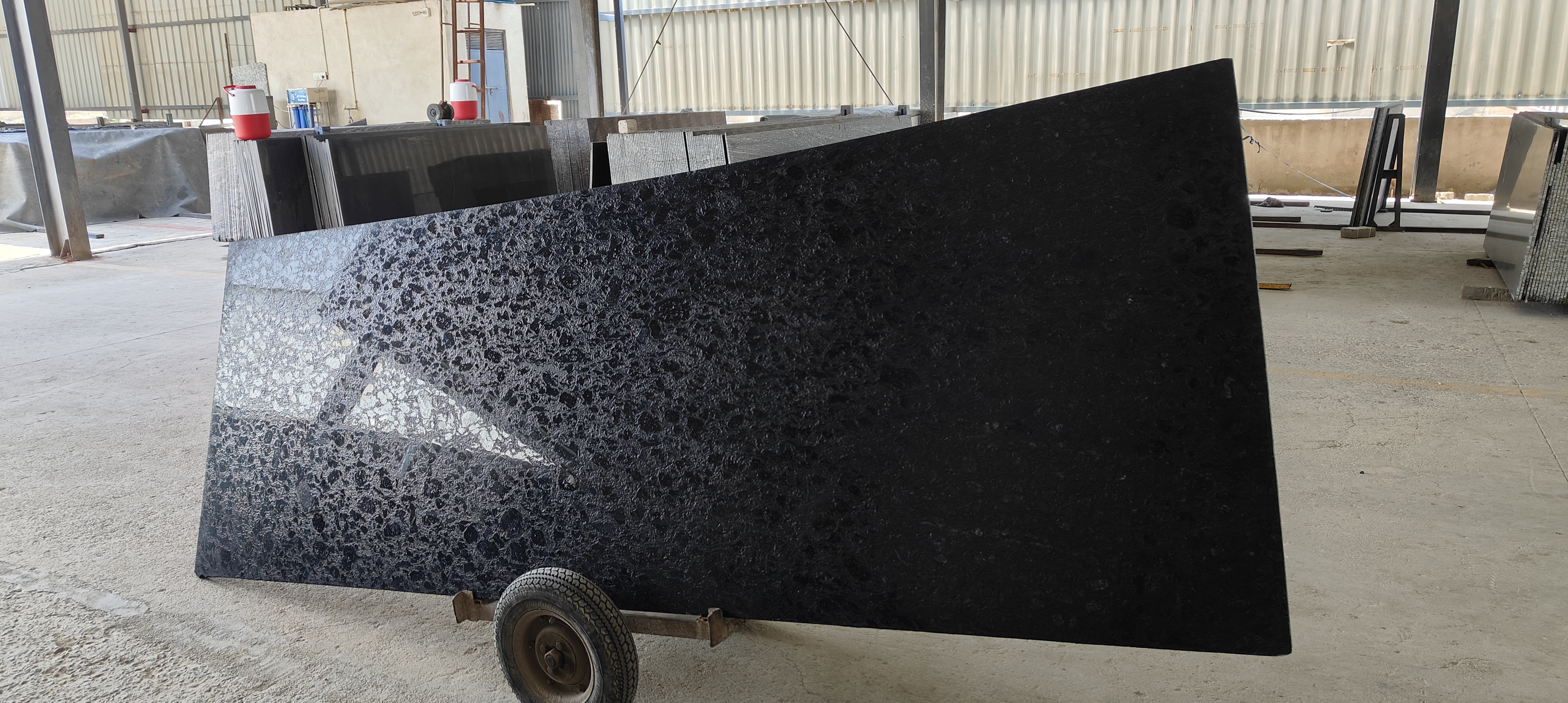Majestic Black slab (placeholder)